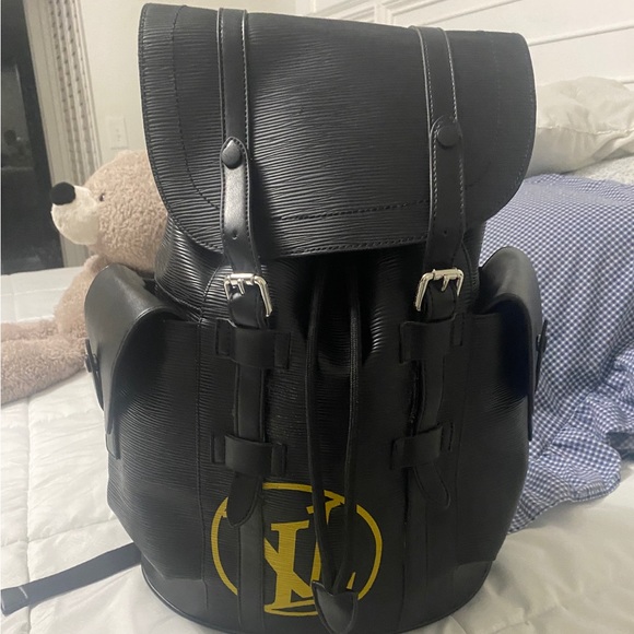 Louis Vuitton Epi Christopher Initials Backpack never used - Picture 2 of 5